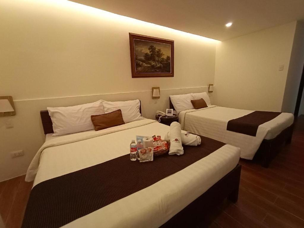 Hotel Asuncion Laoag Εξωτερικό φωτογραφία