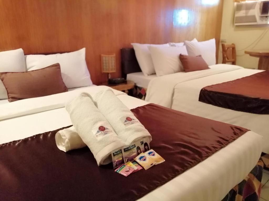 Hotel Asuncion Laoag Εξωτερικό φωτογραφία