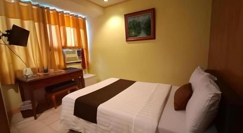 Hotel Asuncion Laoag Εξωτερικό φωτογραφία
